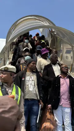 Nigerians arriving from South Africa