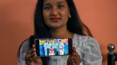 আজমল কাসাবকে সনাক্ত করেছিল যে শিশুকন্যা, সেই এখন মধ্য কুড়ির যুবতী
