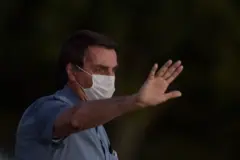 Bolsonaro durante pandemia