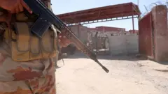 pakistani soldier