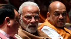 नरेंद्र मोदी