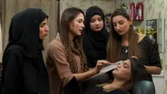 پروین اصف