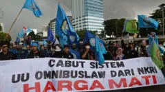 hukum, dpr