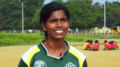சாதிக்க துடிக்கும் நந்தினியின் கதை