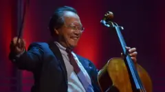yoyo ma performing on The Andrew Marr Show in 2018.