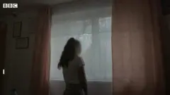 Британияда сойкулук кылган жаш кыздар Румыниядан алып келинет.