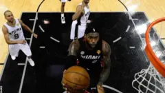 James aliisidaia Miami Heats kushinda mataji manne ya NBA