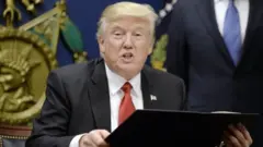 Presiden Donald Trump tak henti bersuara tentang kebijakannya soal imigran
