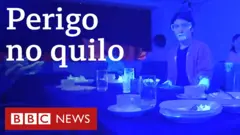Experimento simula almoço em bufê