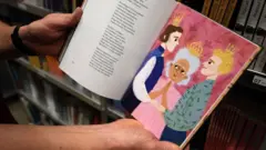 كتاب بلاد العجائب للجميع