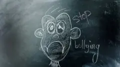 பாலியல் புகார்