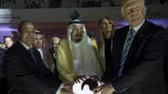 ترامب وسلمان والسيسي امام البللورة