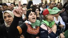 Manifestation du Hirak contre le pouvoir en Algérie