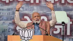 प्रधानमन्त्री नरेन्द्र मोदी