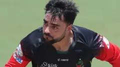 শুধু ভারতেই না, বিশ্বজুড়ে টি-টোয়েন্টি লিগগুলোতে তার চাহিদা রয়েছে।