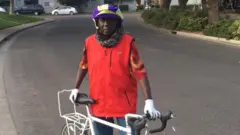 Faustin Rusanganwa ku igare