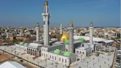 La mosquée, Massalikul Jinaan