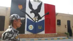 صورة التقطت أمام سجن طرة يوم 11 نوفمبر/تشرين الثاني 2019
