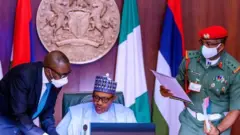 Buharị na ndị ọrụ ya