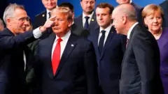 Londra'daki NATO zirvesi