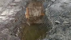 حفرة في جسر