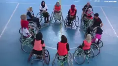 هشدار سازمان دیدبان حقوق بشر درباره آسیب‌پذیری زنان معلول افغان در برابر کرونا