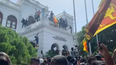 متظاهرون