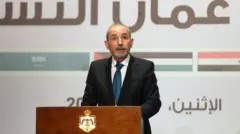 सीरिया की 12 साल बाद अरब लीग में वापसी की उम्मीद बढ़ी