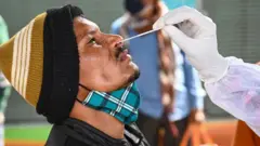 लस घेऊनही काहींना कोव्हिड का होतोय?