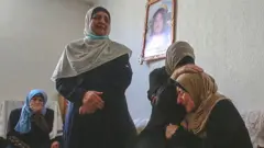 خواتین