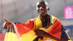 Cheptegei lors du 10.000m des Mondiaux sur piste, le 6 octobre, à Doha