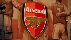 Arsenal crest