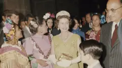 La reina Isabel II con el presidente mexicano Luis Echeverría