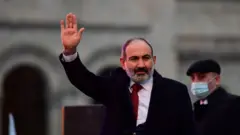 Nikol Paşinyan