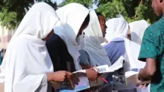 تتواصل في السودان امتحانات شهادة المرحلة الثانوية