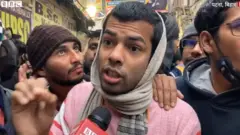 छात्रों का विरोध प्रदर्शन