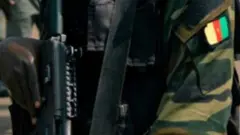 ወተሃደራት ካሜሩን 'ሕነ ንምፍዳይ ጓል ኣንስተይቲ ዓሚጾም'