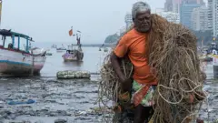 मुंबईचे बाप कोण? 'मराठे' मुंबईत येऊ नयेत म्हणून खंदक खणला होता?