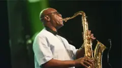 Manu Dibangu