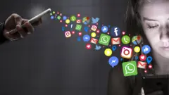 স্টকারওয়্যার এখন আপনার মাথা ব্যথার কারণ হতে পারে।