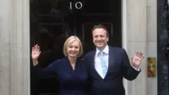 Liz Truss y su marido