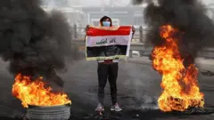 ادامه اعتراض‌های خیابانی در عراق در آستانه پایان ضرب‌الاجل