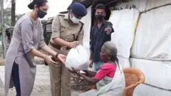 પોલીસ