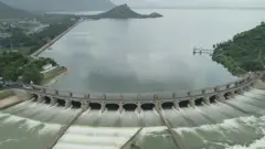 மேட்டூர் அணைக்கட்டு