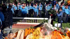 सत्यमोहन जोशी