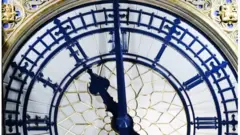 大本鐘，2020年12月31日23點