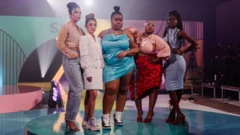 SNS 트렌드에 민감한 쇼핑객들을 겨냥하기 위해 매일 6000여 개의 새로운 아이템을 내놓고 있다