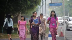 တက္ကသိုလ်ဝင်ခွင့်လျှောက်လွှာတွေကို ဇွန်လ ၂၄ ရက်ကစပြီး ဇူလိုင် ၂၃ ရက် အထိလျှောက်ထားနိုင်