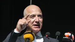 જેફ બેઝોસ