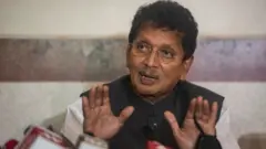 दीपक केसरकर
